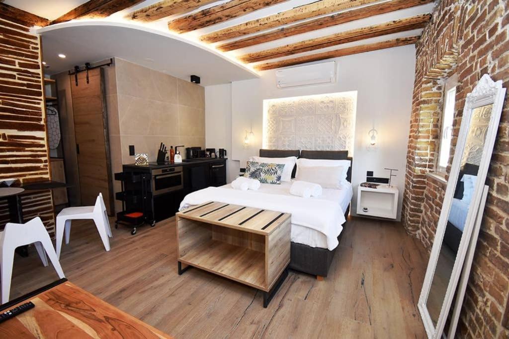 Murofinto Homes Corfu  외부 사진
